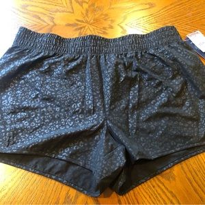 Women’s black workout shorts size XL